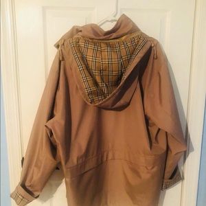 Men xl Burberry coat